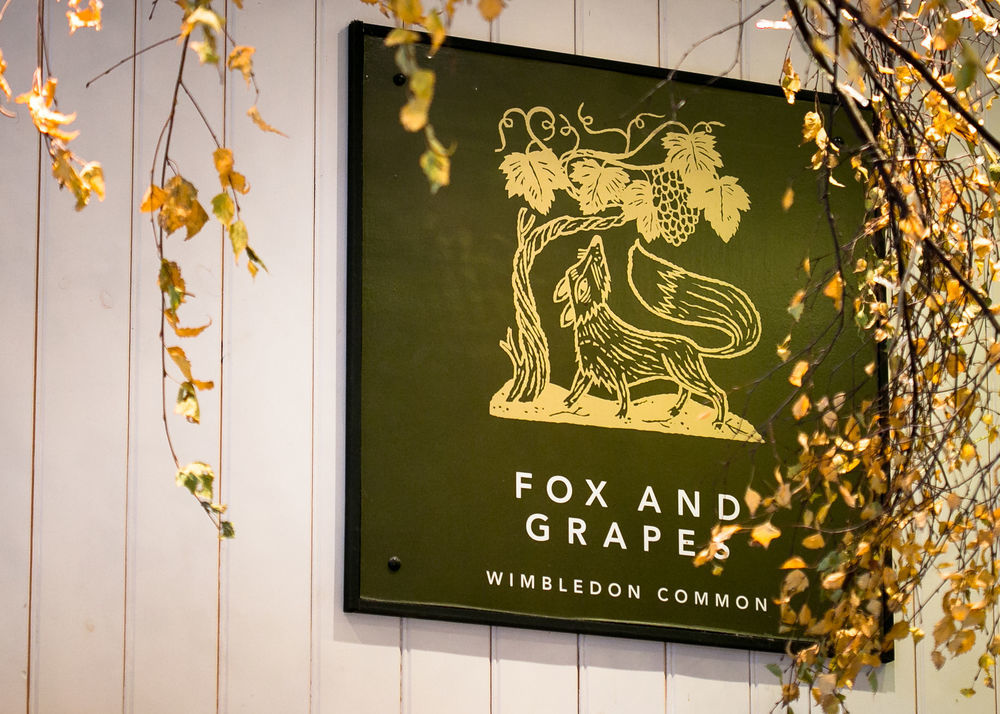 Fox And Grapes Hotel London Exterior photo